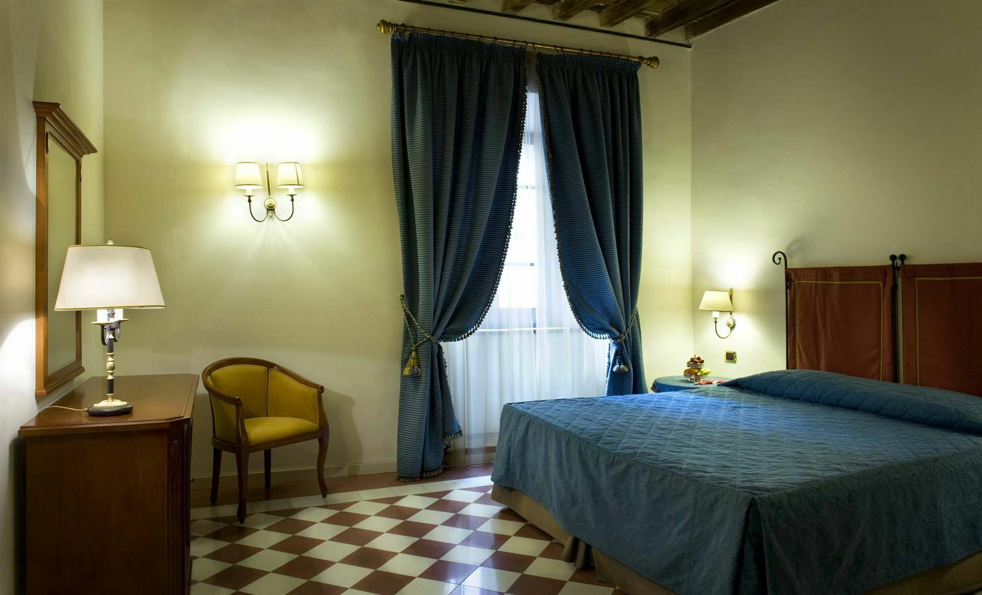 Antica Dimora Alla Rocca Треві Екстер'єр фото