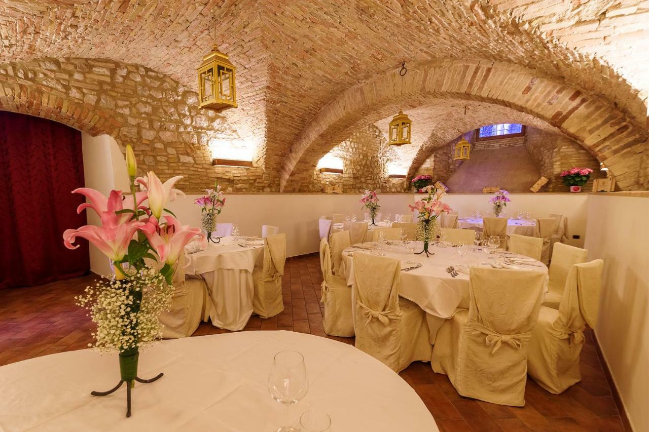 Antica Dimora Alla Rocca Треві Екстер'єр фото