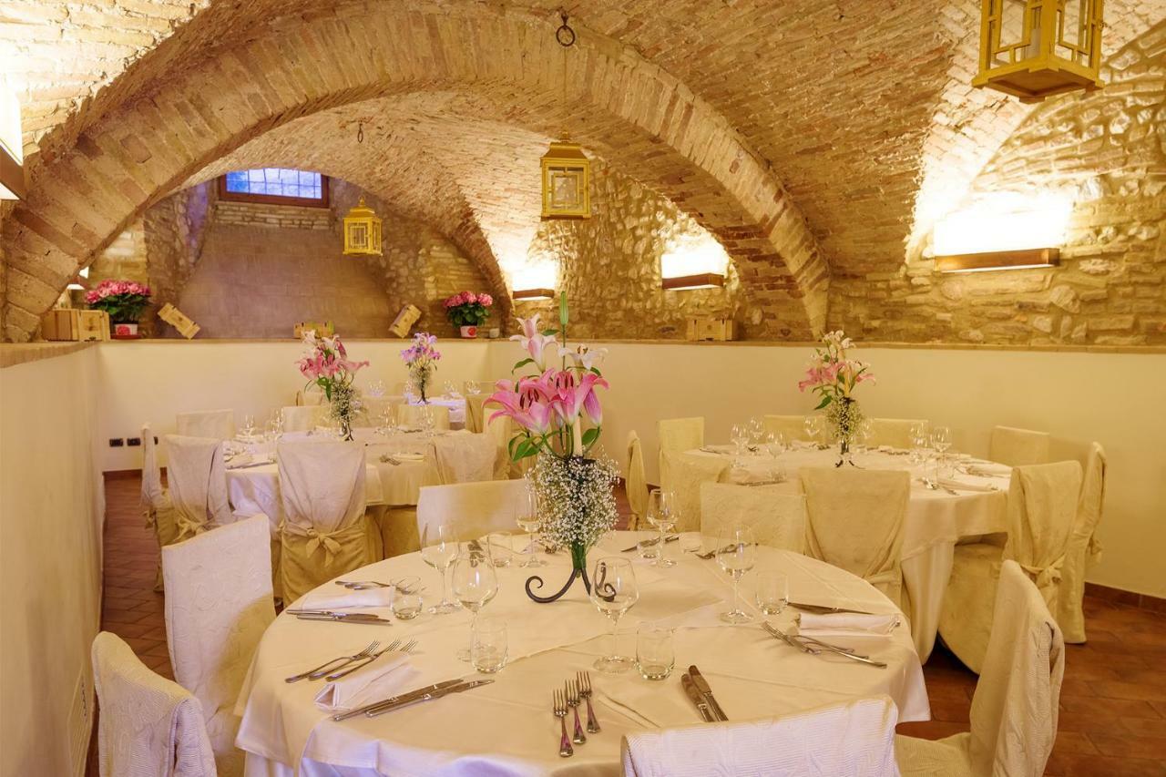 Antica Dimora Alla Rocca Треві Екстер'єр фото